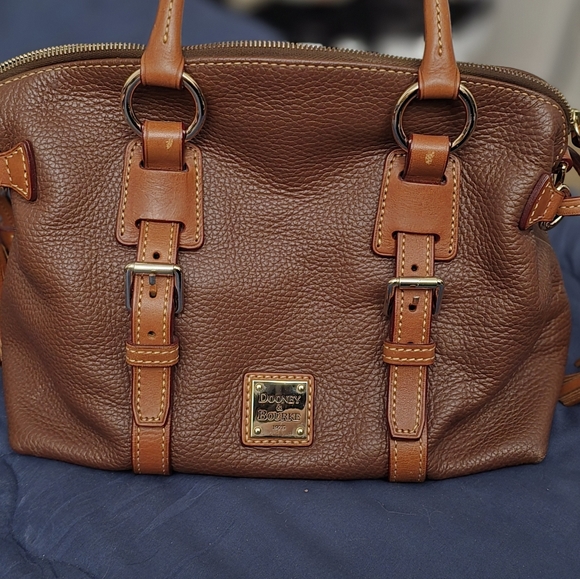 Dooney & Bourke Bristol satchel w/accessories - Picture 11 of 13